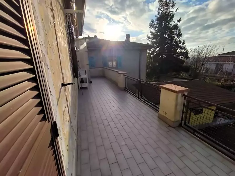 Immagine 7 di Appartamento in vendita  a Ortonovo