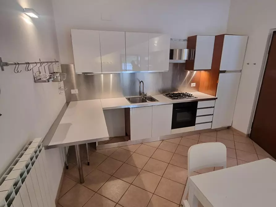 Immagine 8 di Mansarda in vendita  a Massa