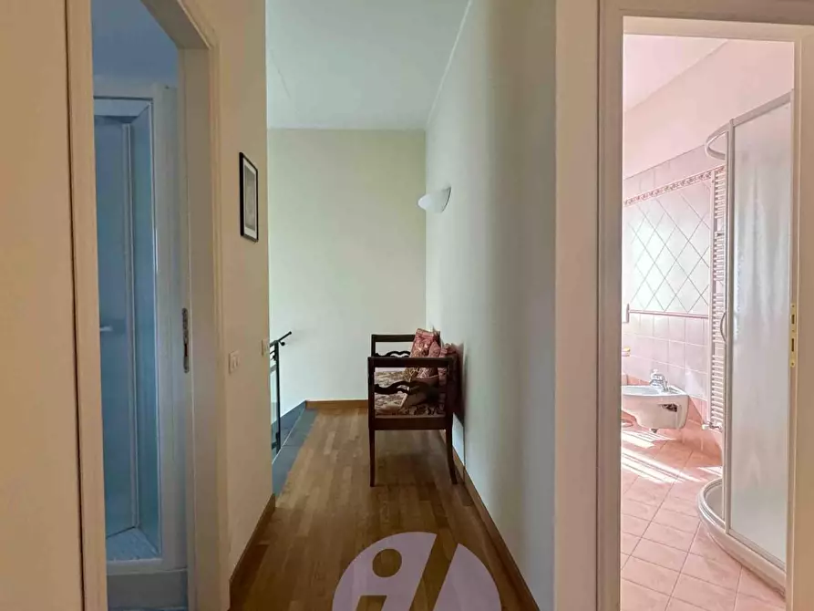 Immagine 65 di Villa in vendita  a Pietrasanta