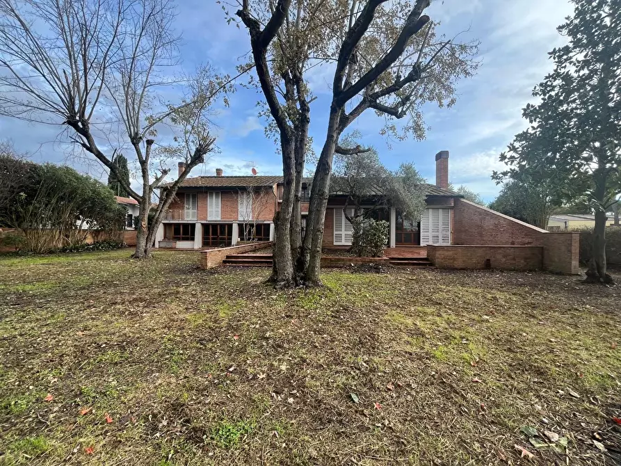 Immagine 2 di Villa in vendita  a San Miniato