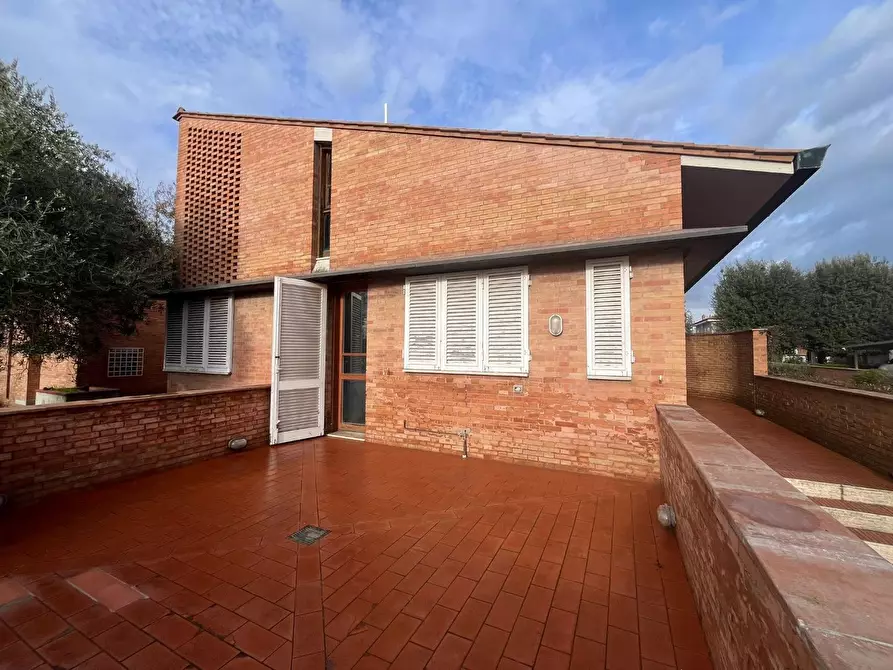 Immagine 17 di Villa in vendita  a San Miniato