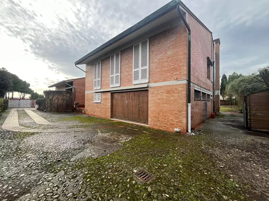 Immagine 21 di Villa in vendita  a San Miniato