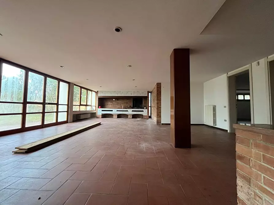 Immagine 6 di Villa in vendita  a San Miniato