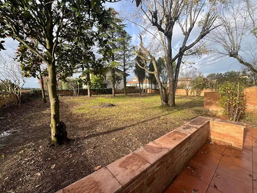 Immagine 10 di Villa in vendita  a San Miniato