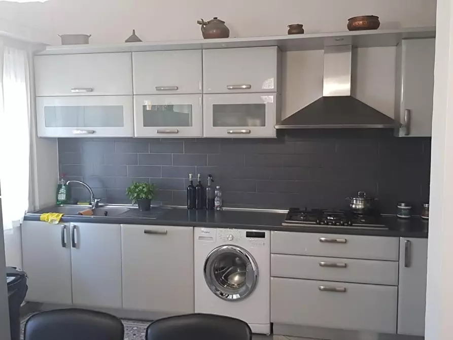 Immagine 5 di Appartamento in vendita  a Cecina