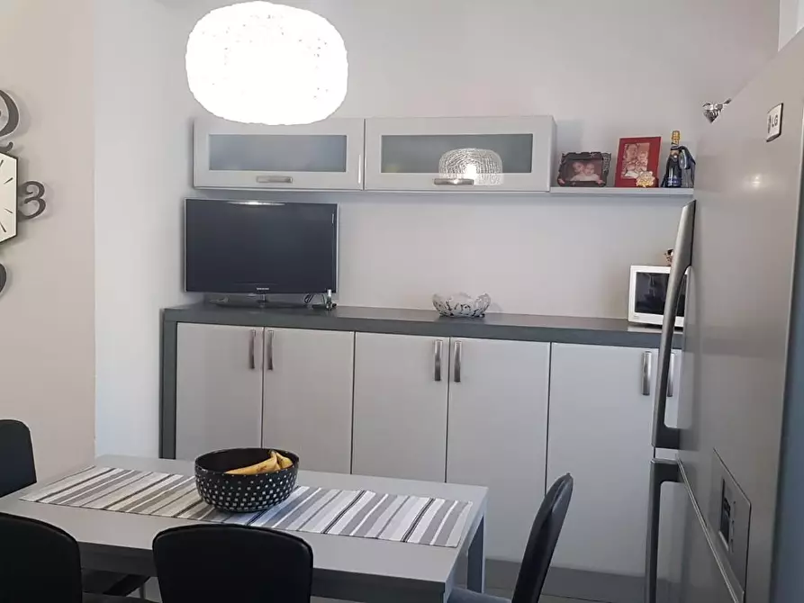 Immagine 9 di Appartamento in vendita  a Cecina