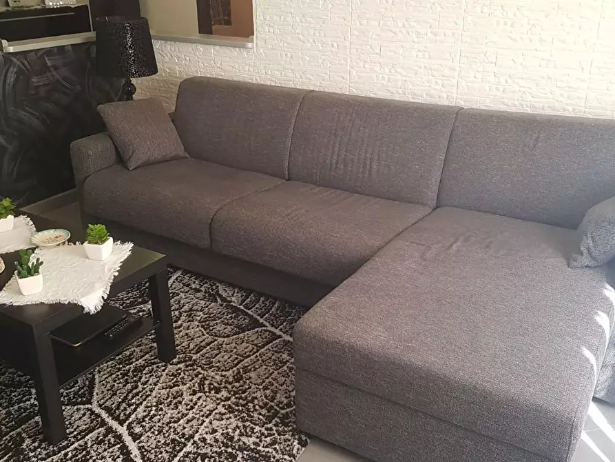 Immagine 8 di Appartamento in vendita  a Cecina