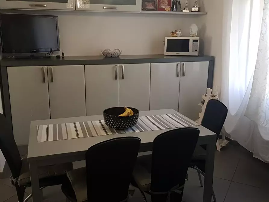 Immagine 21 di Appartamento in vendita  a Cecina