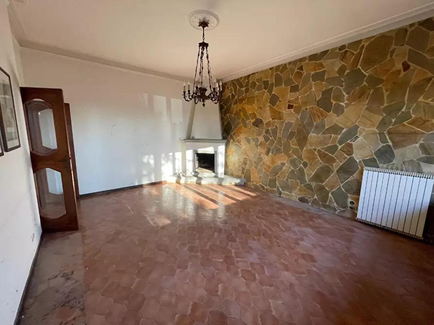 Immagine 14 di Villa in vendita  a Ponsacco