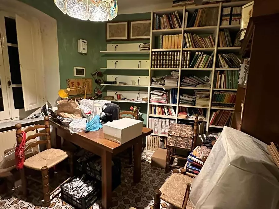 Immagine 19 di Terratetto in vendita  a Massa