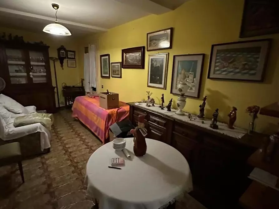 Immagine 3 di Terratetto in vendita  a Massa