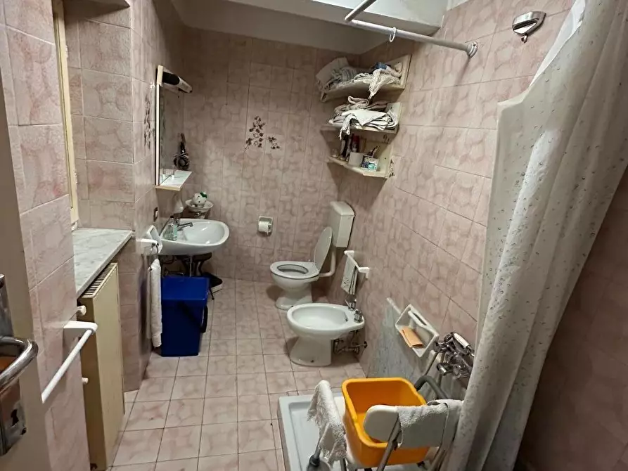 Immagine 11 di Terratetto in vendita  a Massa