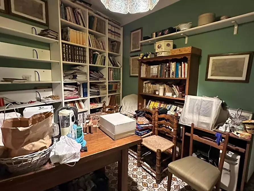 Immagine 20 di Terratetto in vendita  a Massa