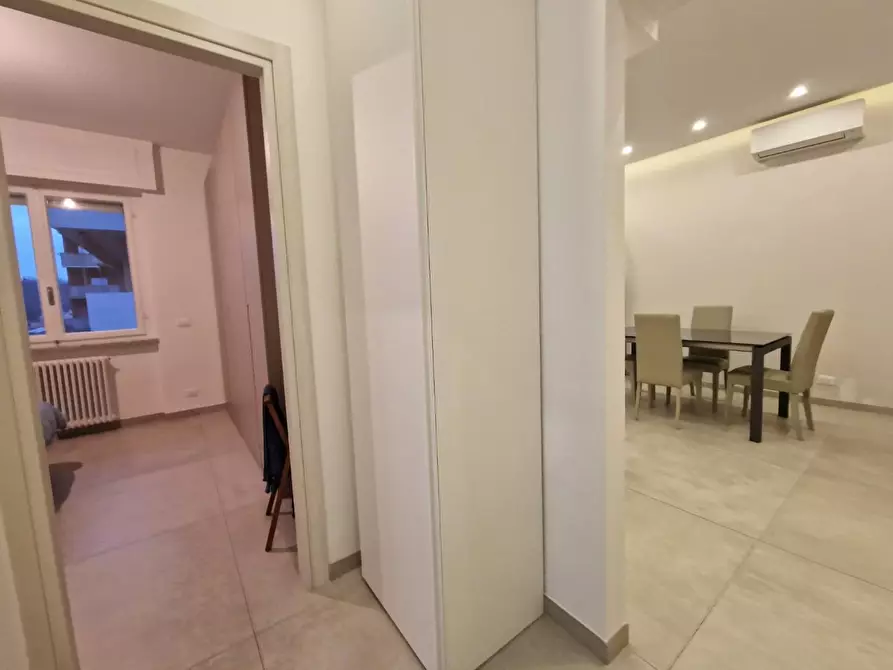 Immagine 15 di Appartamento in vendita  a Carrara