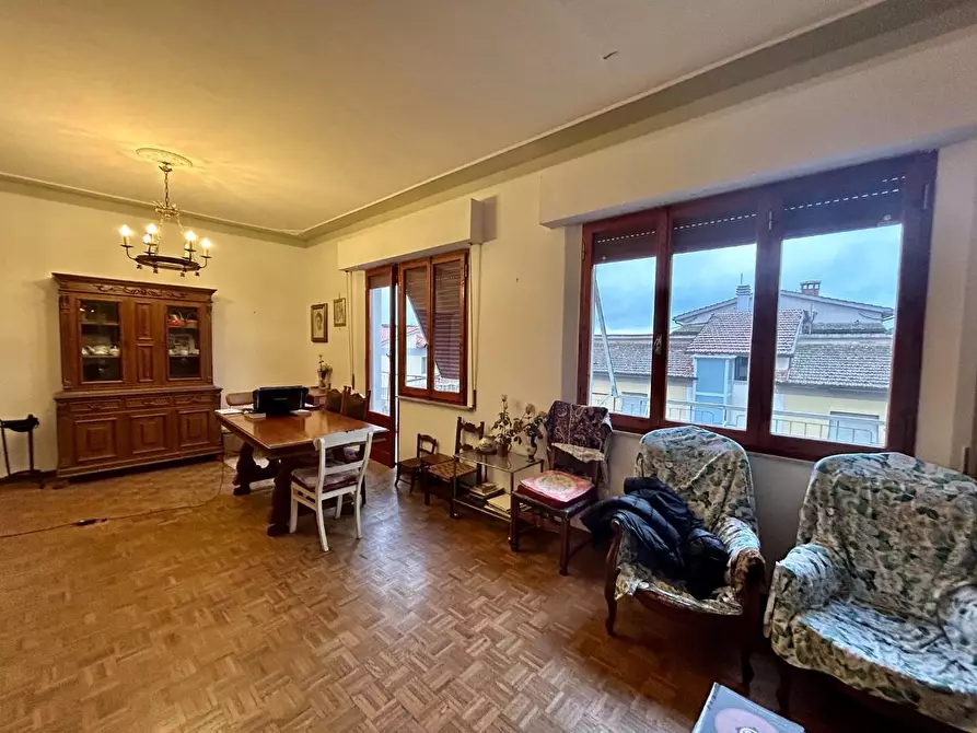 Immagine 6 di Appartamento in vendita  a Siena