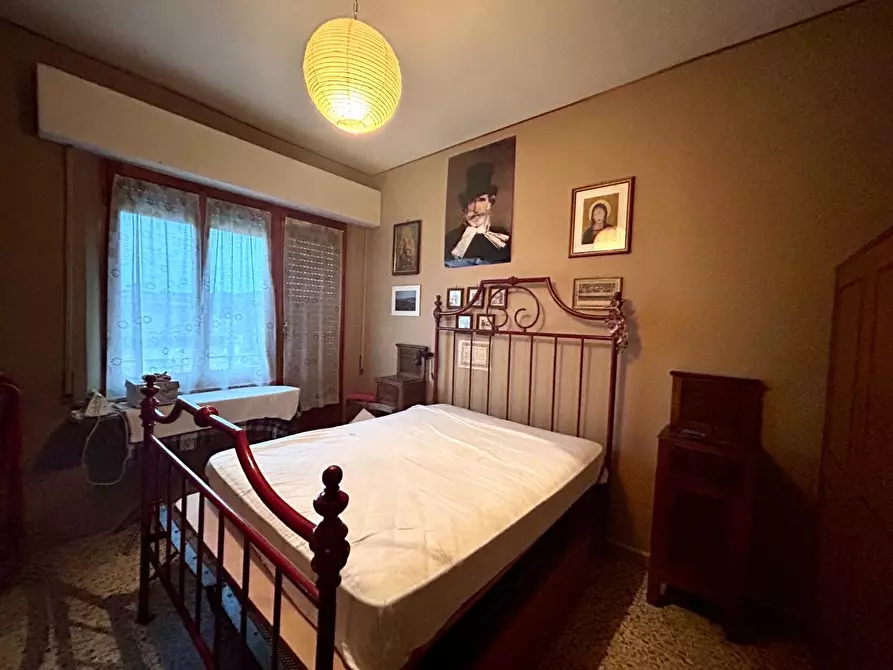 Immagine 3 di Appartamento in vendita  a Siena