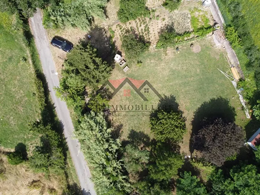 Immagine 3 di Terreno residenziale in vendita  a Pomarance