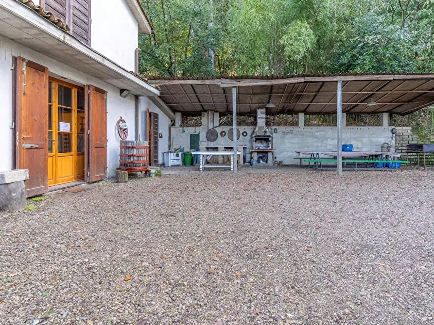 Immagine 3 di Rustico / casale in vendita  a Empoli