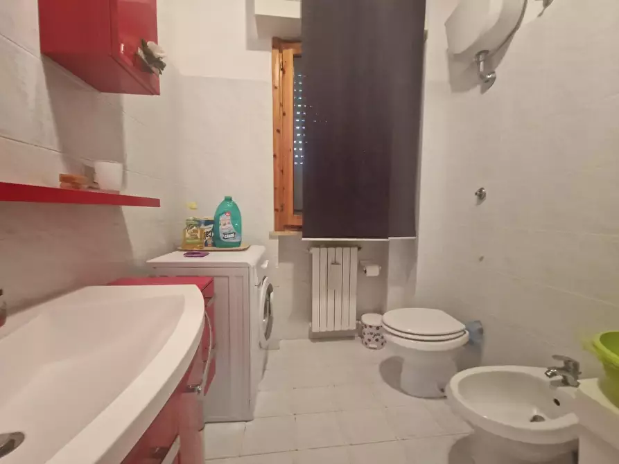 Immagine 5 di Appartamento in affitto  a Rosignano Marittimo