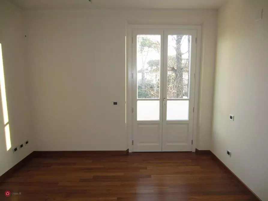 Immagine 15 di Casa bifamiliare in vendita  a Pietrasanta