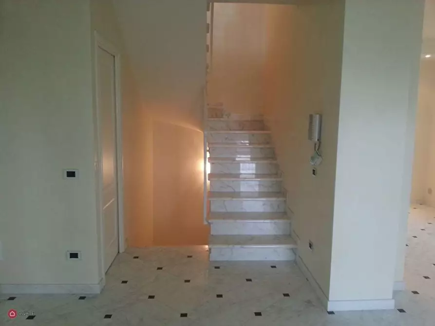 Immagine 9 di Casa bifamiliare in vendita  a Pietrasanta