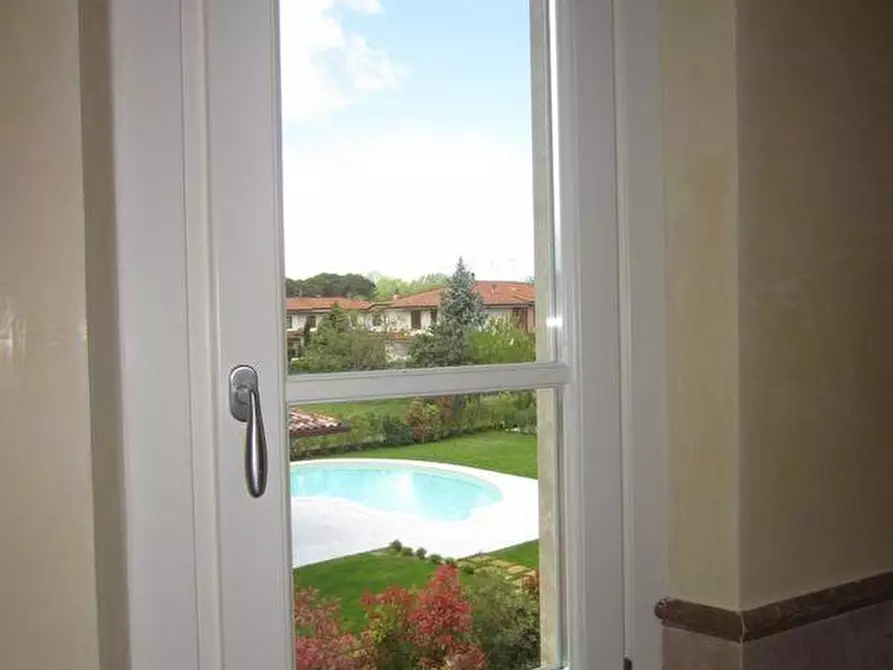 Immagine 18 di Casa bifamiliare in vendita  a Pietrasanta