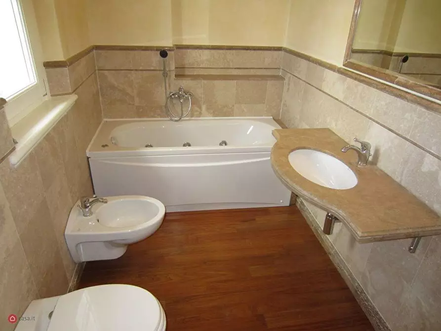 Immagine 17 di Casa bifamiliare in vendita  a Pietrasanta