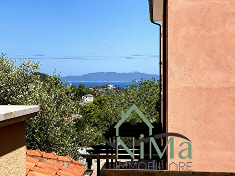 Immagine 3 di Appartamento in vendita  a Rio Marina