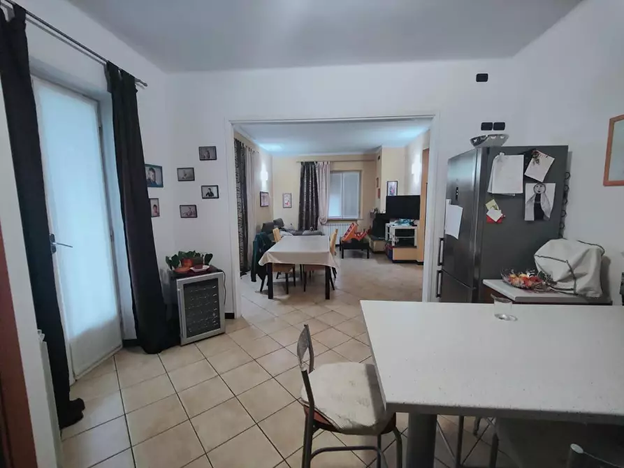 Immagine 2 di Appartamento in vendita  a Sarzana