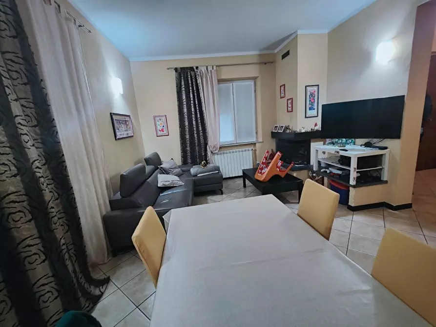 Immagine 6 di Appartamento in vendita  a Sarzana