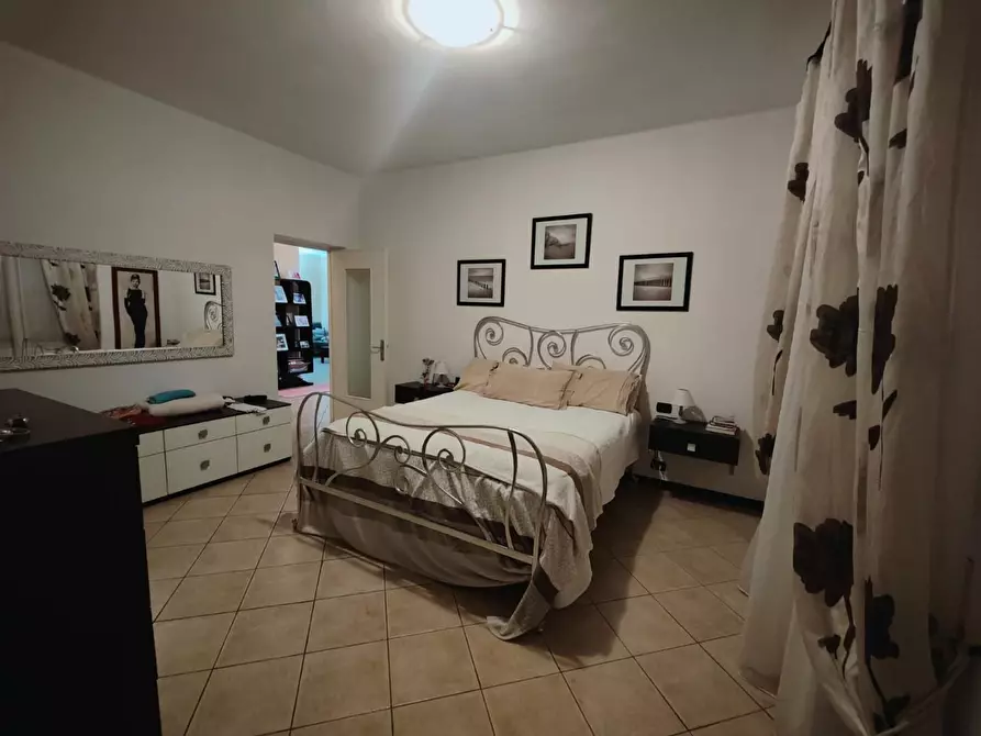 Immagine 8 di Appartamento in vendita  a Sarzana