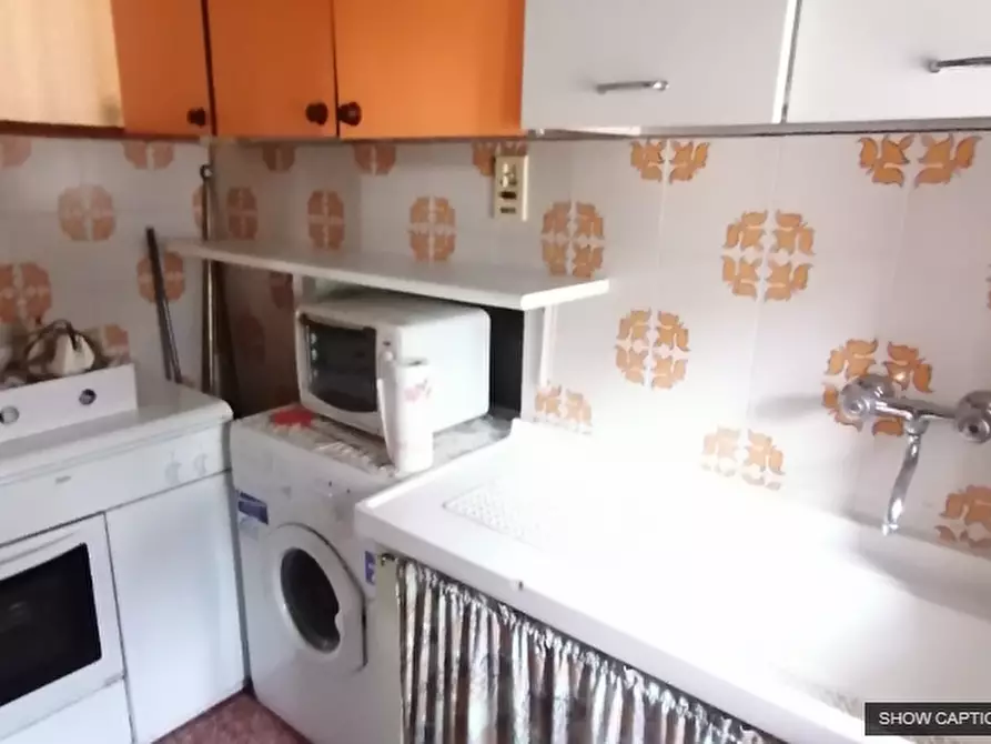 Immagine 26 di Appartamento in vendita  a Semproniano