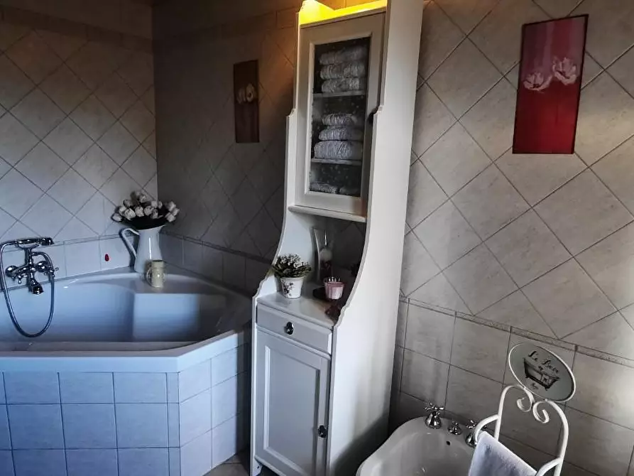 Immagine 13 di Casa indipendente in vendita  a Santa Croce Sull'arno