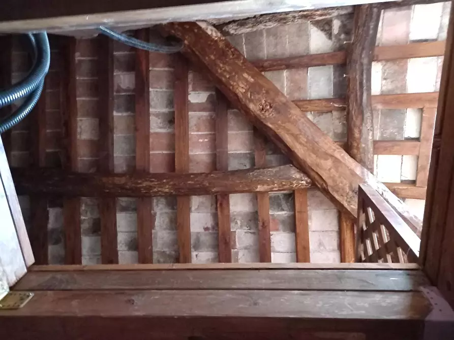 Immagine 5 di Terratetto in vendita  a Lucca