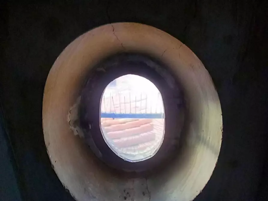 Immagine 32 di Palazzo in vendita  a Pisa