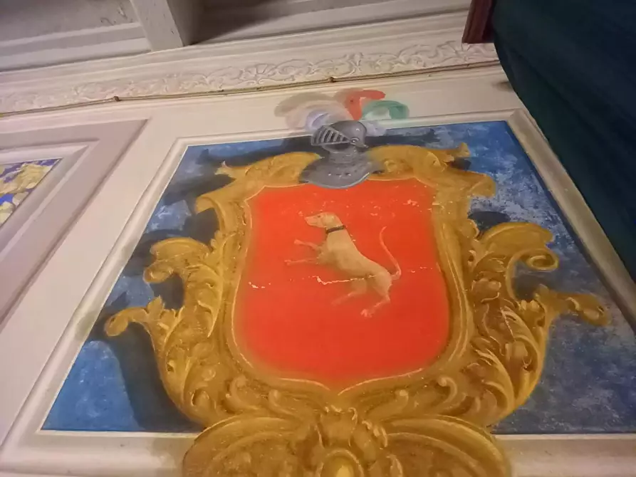 Immagine 15 di Palazzo in vendita  a Pisa