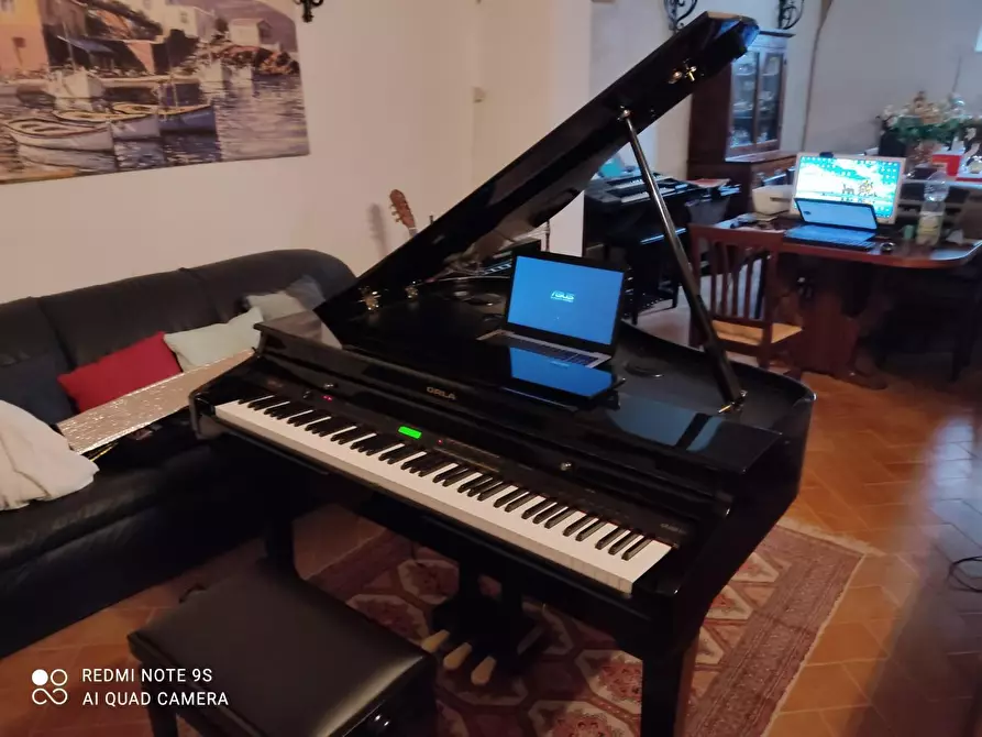 Immagine 52 di Palazzo in vendita  a Pisa