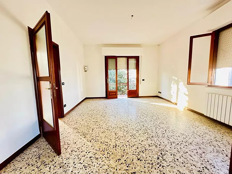 Immagine 2 di Appartamento in affitto  a Porcari