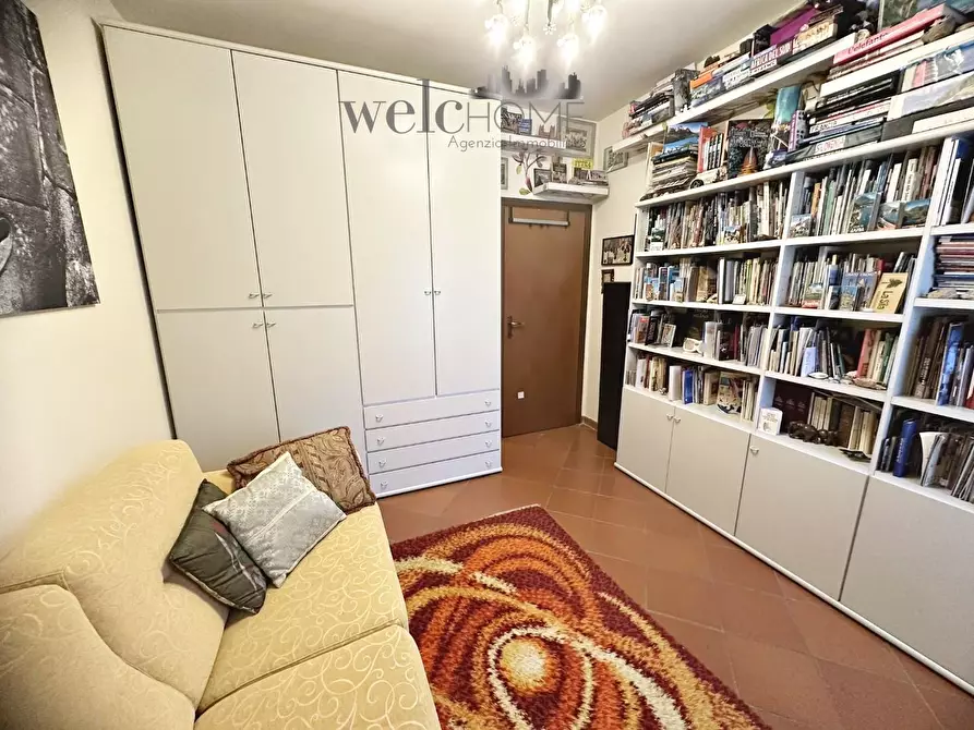 Immagine 26 di Appartamento in vendita  a Campi Bisenzio