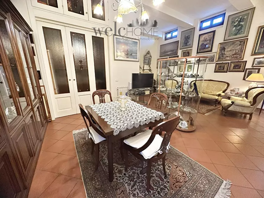 Immagine 3 di Appartamento in vendita  a Campi Bisenzio