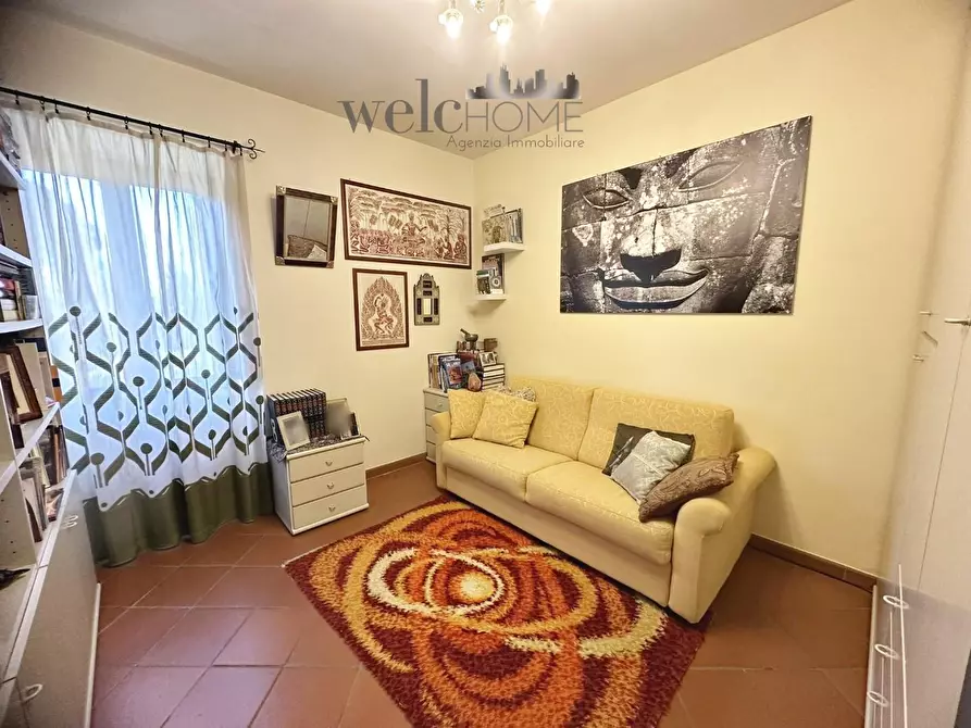 Immagine 24 di Appartamento in vendita  a Campi Bisenzio