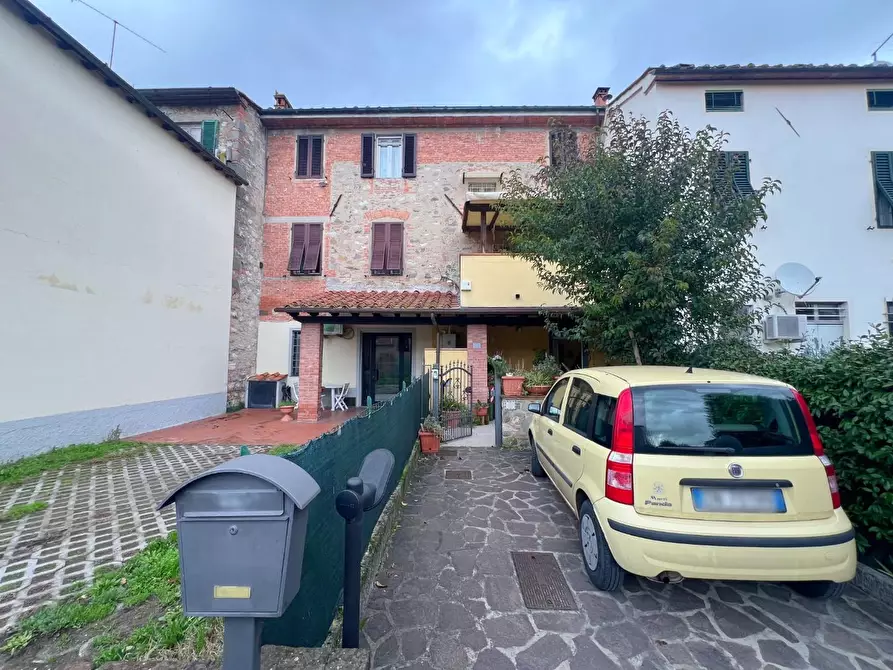 Immagine 20 di Terratetto in vendita  a Capannori