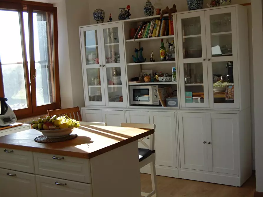 Immagine 11 di Casa colonica in vendita  a Campagnatico