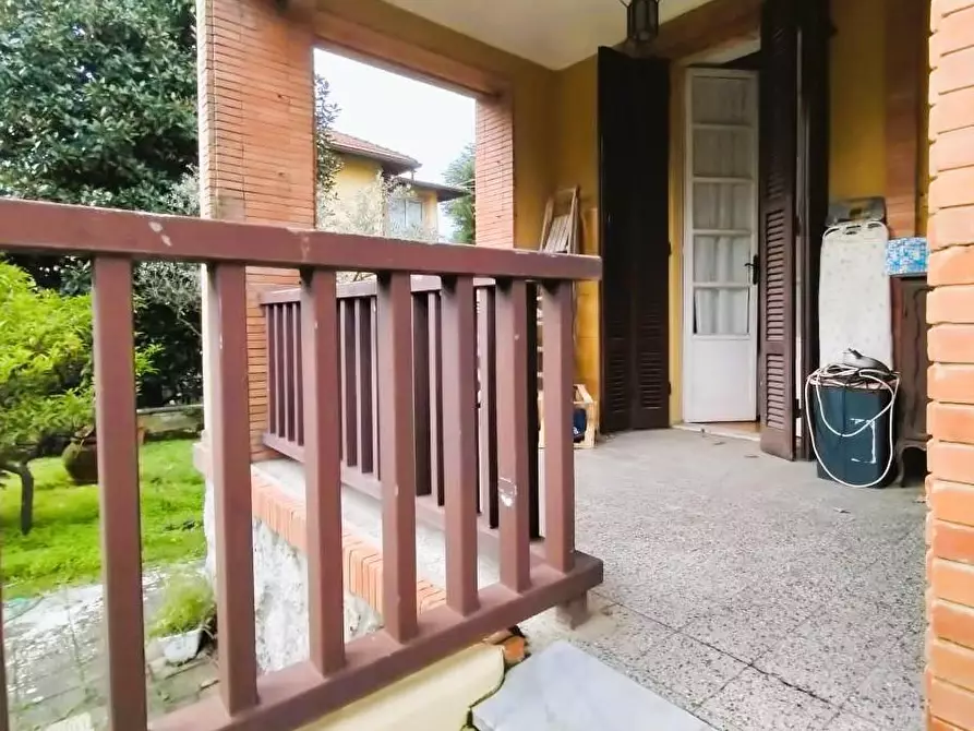 Immagine 29 di Appartamento in vendita  a Massa