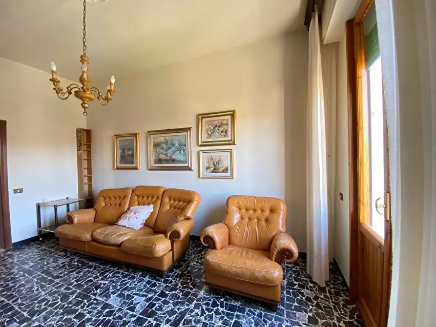 Immagine 7 di Appartamento in vendita  a Castelfiorentino