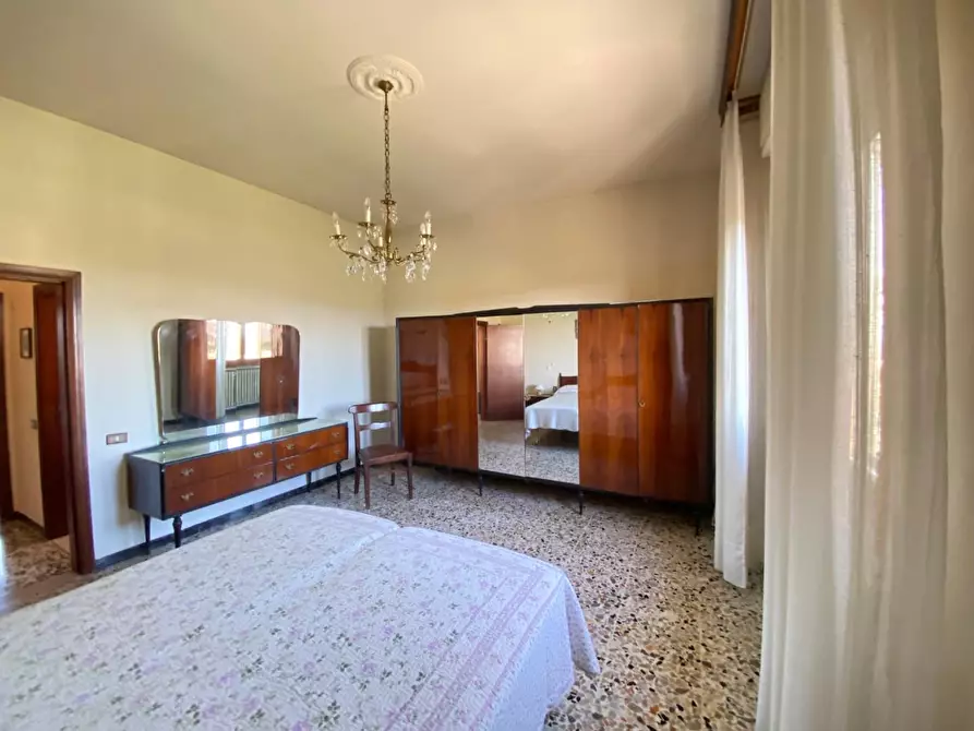 Immagine 18 di Appartamento in vendita  a Castelfiorentino