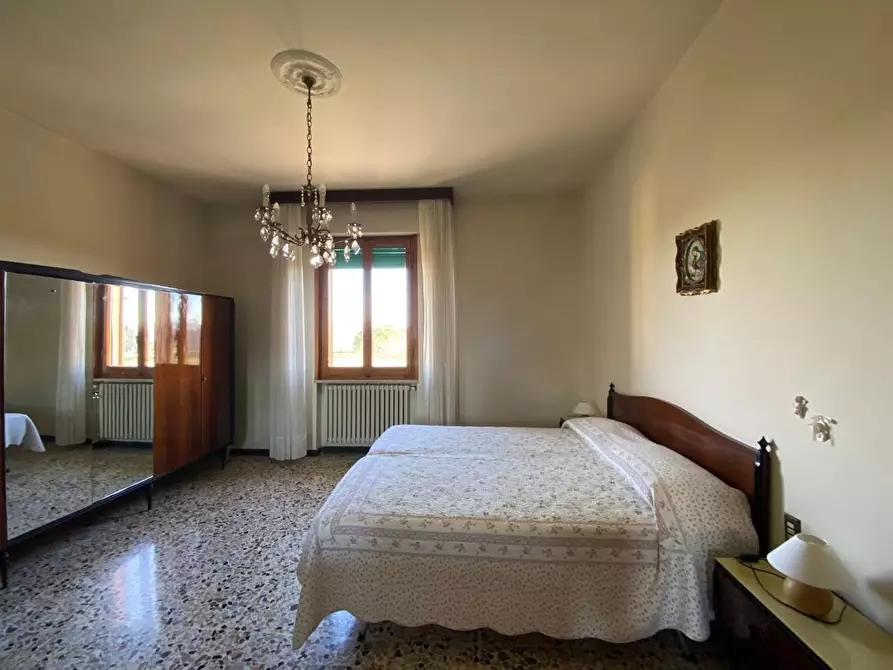 Immagine 17 di Appartamento in vendita  a Castelfiorentino