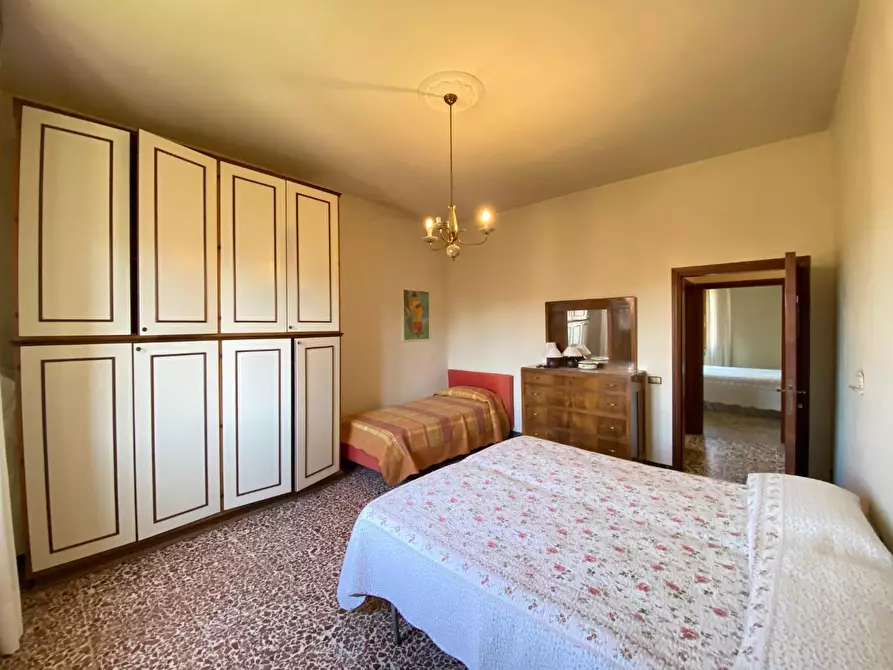 Immagine 11 di Appartamento in vendita  a Castelfiorentino