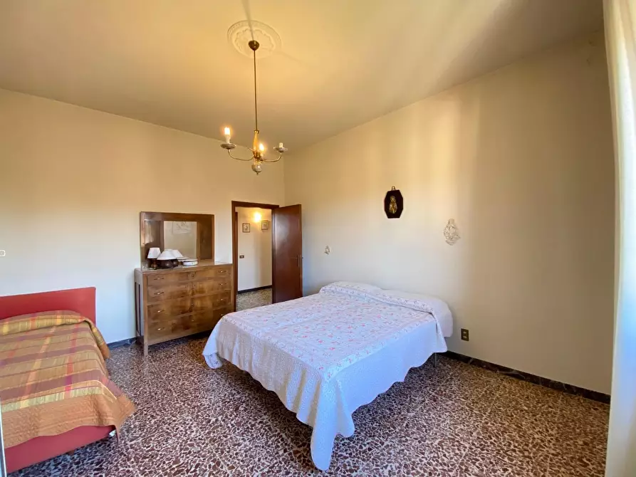 Immagine 12 di Appartamento in vendita  a Castelfiorentino