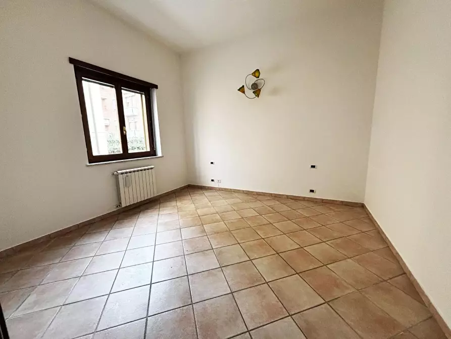 Immagine 3 di Appartamento in vendita  a Cascina